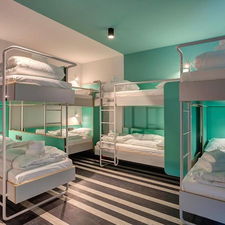 Meininger Hotel Bruxelles Gare Du Midi Saint-Gilles Ngoại thất bức ảnh
