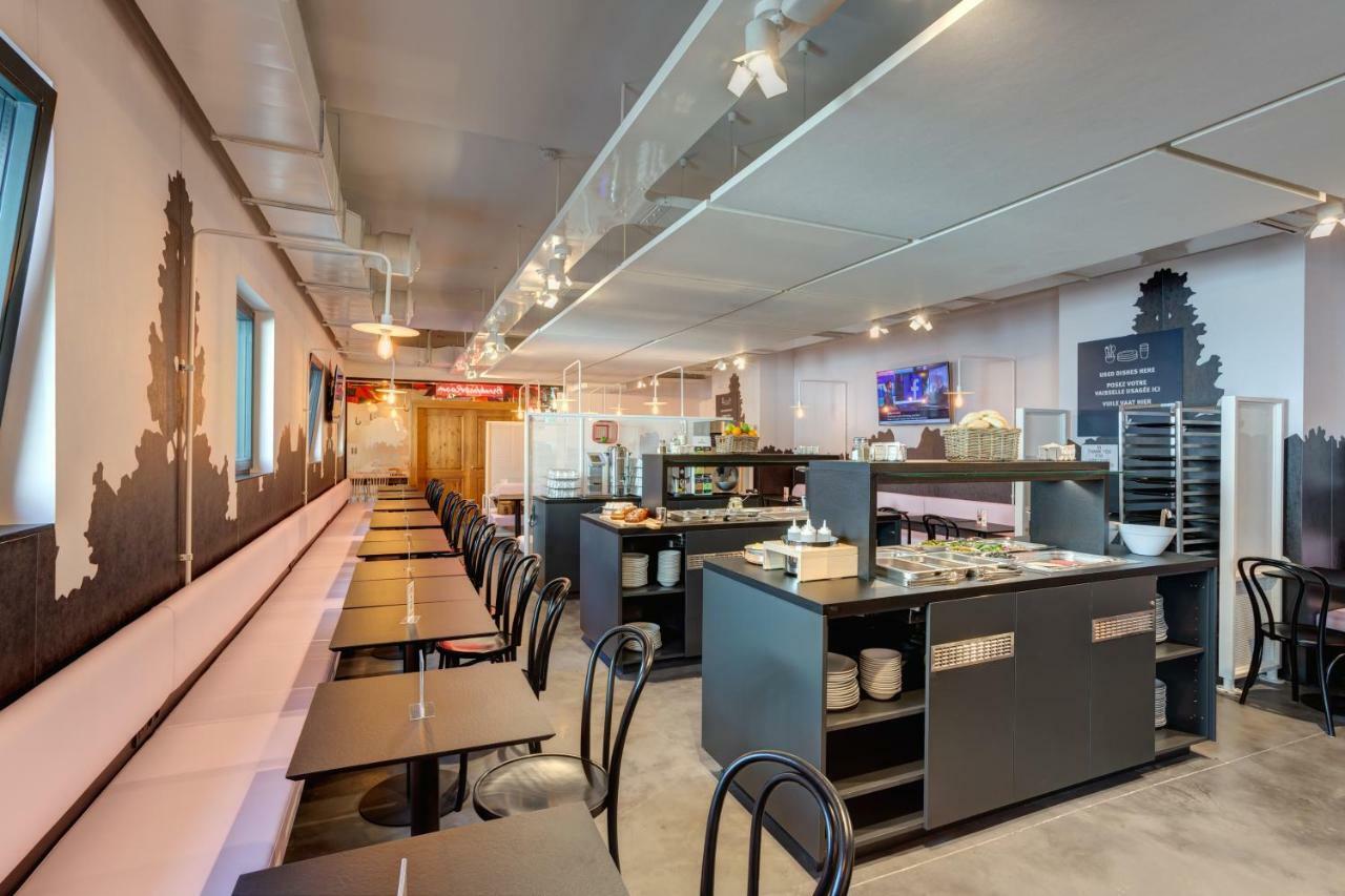 Meininger Hotel Bruxelles Gare Du Midi Saint-Gilles Ngoại thất bức ảnh