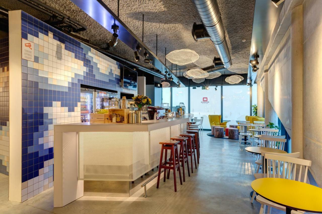 Meininger Hotel Bruxelles Gare Du Midi Saint-Gilles Ngoại thất bức ảnh